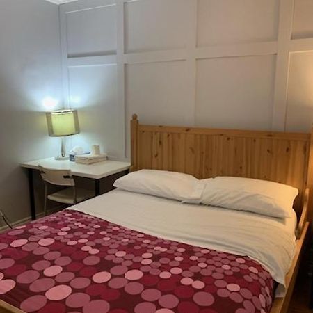 Glaive Home Торонто Экстерьер фото